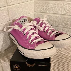 Converse brand original “ALL STARS” sneakers UNISEX size 8.